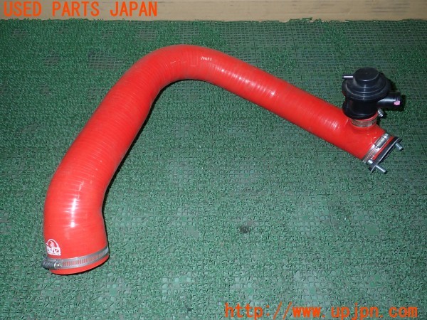 3UPJ=30930104]レヴォーグ 1.6 STI Sport EyeSight(VM4 F型)後期 AVO TURBOWORLD インテークパイプ 純正ブローオフバルブ付き 中古_m0