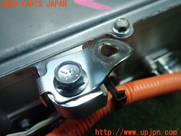 3UPJ=30940581]アウトランダーPHEV(GN0W)純正 W005T70471 DC/DCコンバーター? 中古_m3