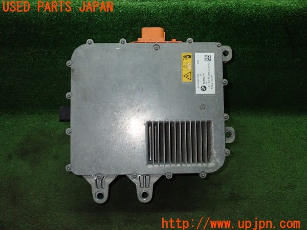 3UPJ=30950579]BMW i3(1Z06 I01)純正 6144 8621203 SG コンフォート充電エレクトロニクス 中古_m2