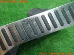3UPJ=30980630]VW ザ･ビートル(16CBZ)前期 ペダルカバー アクセル ブレーキ 中古_s3