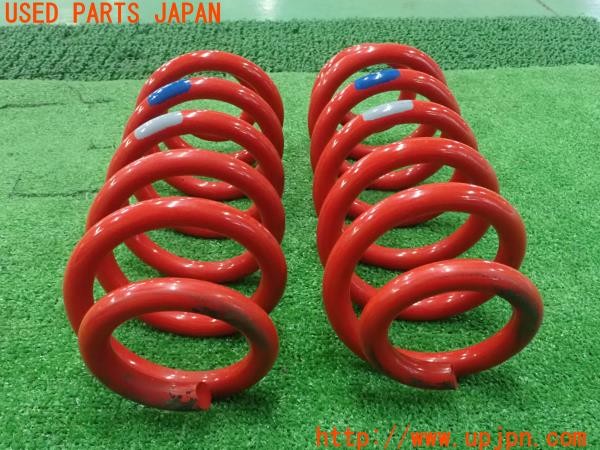 3UPJ=31030412]プリウスPHV S GRスポーツ(ZVW52)純正 リア スプリング 中古_m1