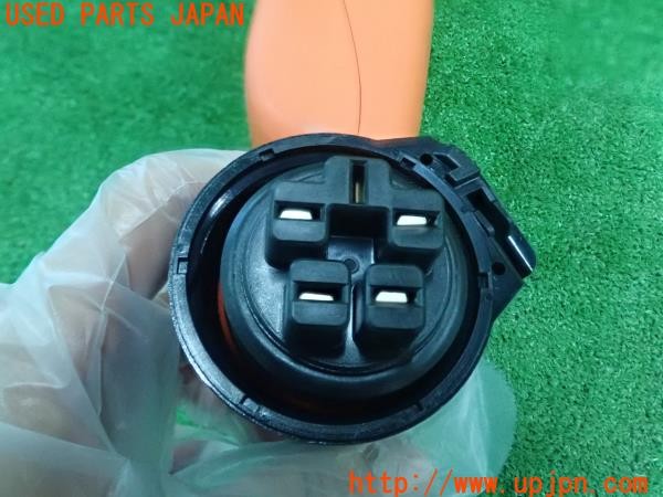 3UPJ=31030579]プリウスPHV S GRスポーツ(ZVW52)純正 ヴィークルパワーコネクタ 100V変換ケーブル付 H99011 中古_m2