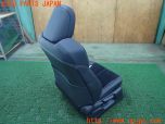 3UPJ=31030639]プリウスPHV S GRスポーツ(ZVW52)純正 運転席 シート 中古_s1