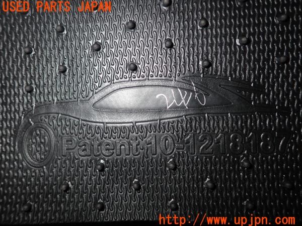 3UPJ=31080629]プジョー リフター(3DA-K9PYH01)社外 フロアマット バイオピュアマット 1列目2点セット 中古_m4
