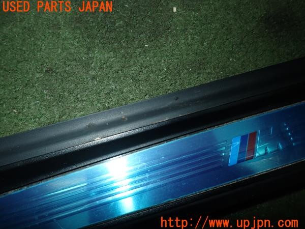 3UPJ=31160616]BMW X2 MスポーツX(YK20 F39)純正 8051037 スカッフプレート 中古_m2
