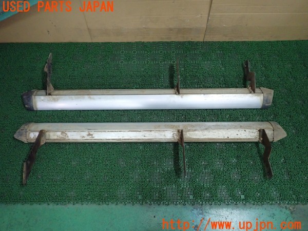 3UPJ=31240025]いすゞ ビッグホーン(UBS73GW)中期 純正 サイドステップ 中古_m1