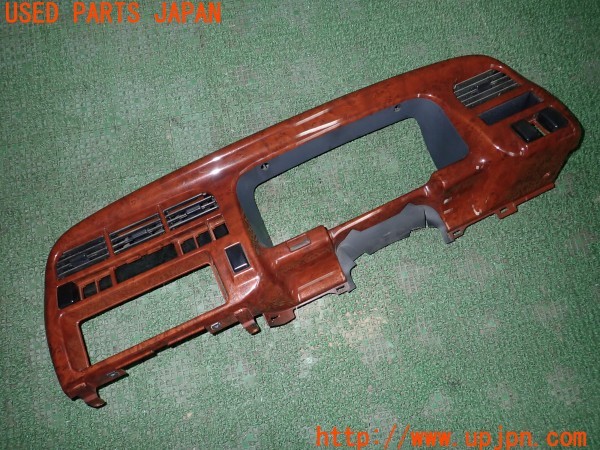 3UPJ=31240632]いすゞ ビッグホーン(UBS73GW)中期 純正? メーターパネル 木目調 中古_m0