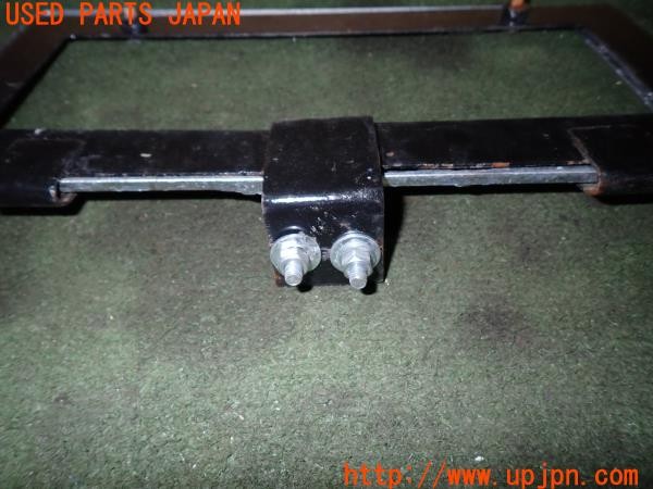 3UPJ=31250001]三菱ジープ(J58)純正 ナンバープレートブラケット ホルダー 社外フレーム付き メキシコ 国旗 中古_m4