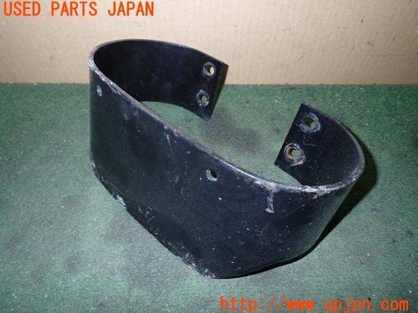 3UPJ=31250056]三菱ジープ(J58)純正 リアステップ ブラケット 中古_m0