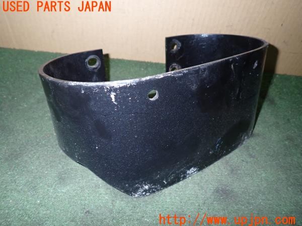 3UPJ=31250056]三菱ジープ(J58)純正 リアステップ ブラケット 中古_m1