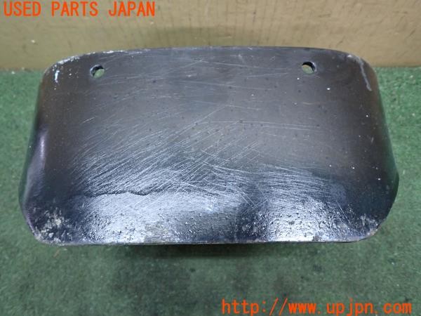 3UPJ=31250056]三菱ジープ(J58)純正 リアステップ ブラケット 中古_m3