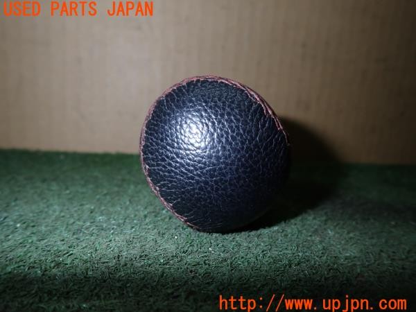 3UPJ=31280614]RX-8(SE3P)前期 社外 シフトノブ 赤ステッチ 中古_m2