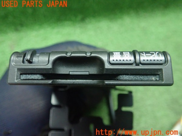 3UPJ=31290503]ポルシェ カイエン ターボ(9PAM4851A 957型)Panasonic パナソニック CY-ET907KD ETC車載器 中古_m2