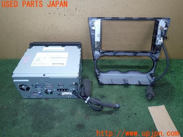 3UPJ=31350565]WRX STI(VAB C型)純正オプション パナソニック CN-LR720DFB メモリーナビ  2015年度版 本体・パネルスイッチのみ 中古_m1
