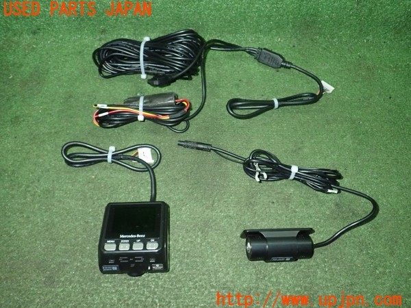 3UPJ=31390579]ベンツ A250(177147M V177)純正 000-5010 000-5020 ドライブレコーダー 中古_m1