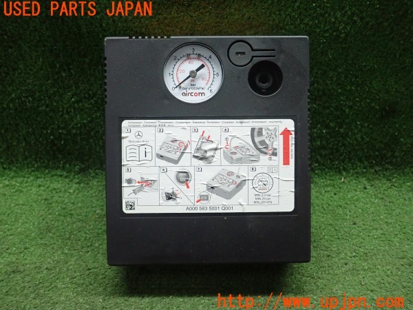 3UPJ=31390625]ベンツ A250(177147M V177)純正 パンク修理キット エアコンプレッサー 中古_m0