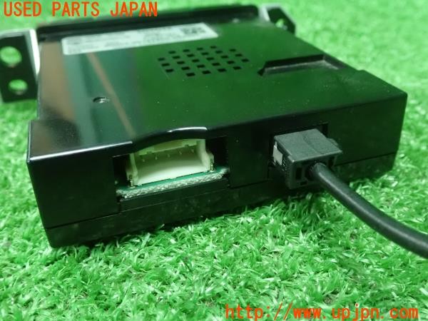 3UPJ=31420503]ヴェルファイア(ANH20W)純正ビルトイン ETC車載器 08686-00310 中古_m3