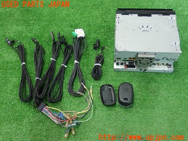 3UPJ=31430565]ルノー カングー(KWK4M)carrozzeria カロッツェリア AVIC-RZ09 メモリーナビ 2014年度版 中古_m1