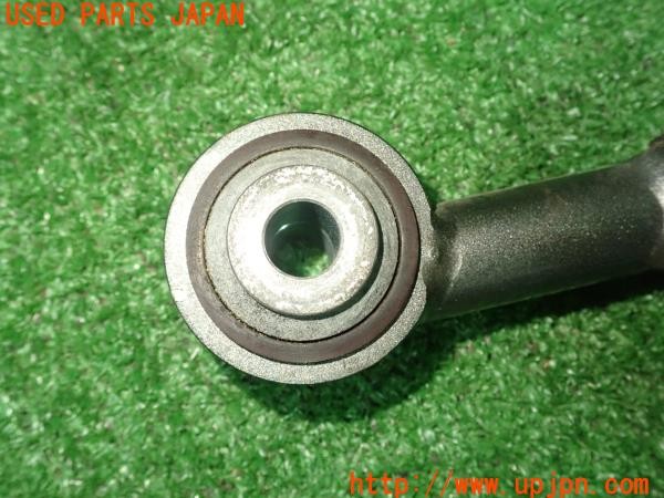 3UPJ=31460112]アルファロメオ 156 GTA(932AXB)CLOS クロス エンジントルクロッド 中古_m4