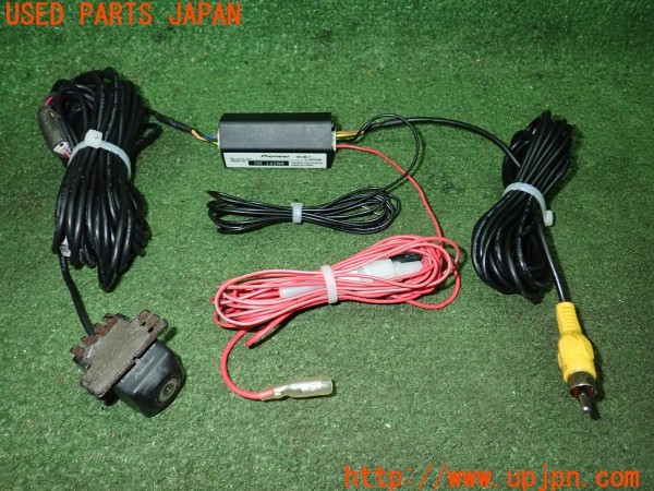 3UPJ=31480552]アウディ TT クーペ 3.2クワトロ(8JBUBF)carrozzeria カロッツェリア ND-BC7 バックカメラ 中古_m1