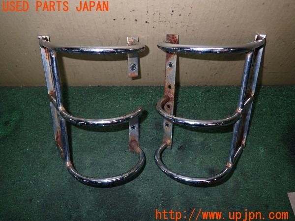 3UPJ=31500040]三菱 ジープ(J53)社外 テールランプガード 中古_m0