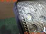3UPJ=31500553]三菱 ジープ(J53)NLAセレクト 20b_n バックランプ LED ワークライト 中古_s1