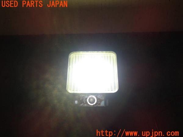 3UPJ=31500553]三菱 ジープ(J53)NLAセレクト 20b_n バックランプ LED ワークライト 中古_m4