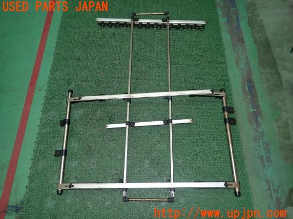 3UPJ=31530631]ハイラックスサーフ SSR-X(VZN130G)CARMATE カーメイト ロッドホルダー 14本用 中古_m0