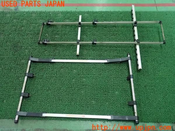 3UPJ=31530631]ハイラックスサーフ SSR-X(VZN130G)CARMATE カーメイト ロッドホルダー 14本用 中古_m4