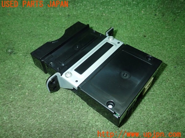3UPJ=31690503]ヴェルファイア ハイブリッド(AYH30W)純正ビルトイン 08686-00350 ETC車載器 中古_m1