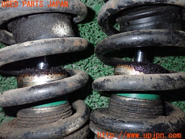 3UPJ=31750440]フェアレディZ(GCZ32)前期 TEIN テイン 車高調 ネジ式 1台分 中古_m4