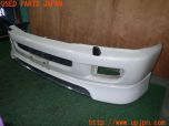 3UPJ=31780048]ランクル100系(UZJ100W)前期 純正 フロントバンパー 中古_s1