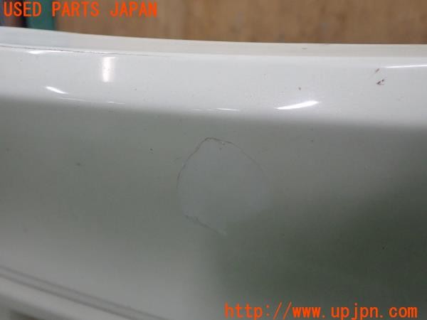 3UPJ=31780048]ランクル100系(UZJ100W)前期 純正 フロントバンパー 中古_m4