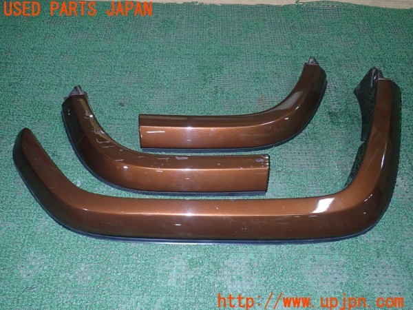 3UPJ=31830011]ランクルプラド(KZJ78W)純正 オーバーフェンダー 中古_m0