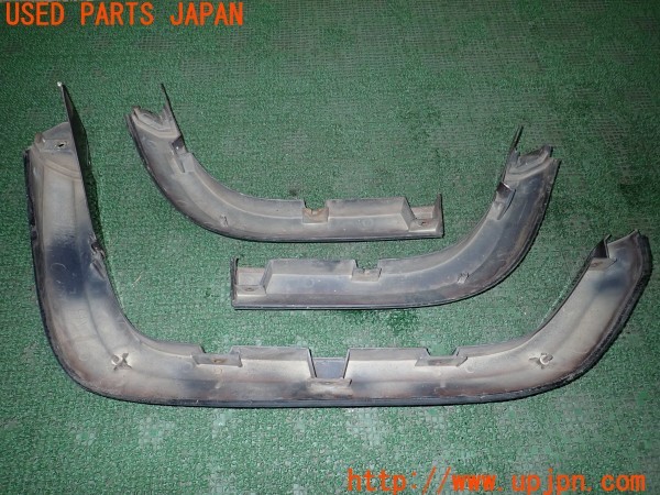 3UPJ=31830011]ランクルプラド(KZJ78W)純正 オーバーフェンダー 中古_m3