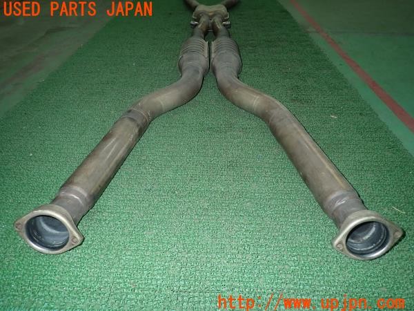 3UPJ=31840135]BMW M5(NB50 E60)前期 純正加工 センターパイプ 中古_m2