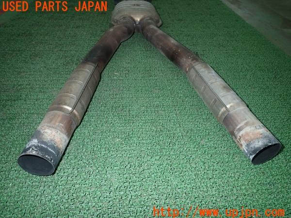 3UPJ=31840135]BMW M5(NB50 E60)前期 純正加工 センターパイプ 中古_m3
