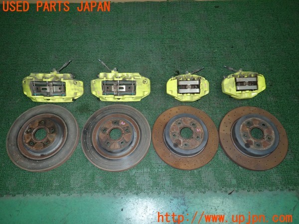 3UPJ=31920302]WRX STI Type S(VAB D型)純正 brembo ブレンボ キャリパーローターセット 中古_m0
