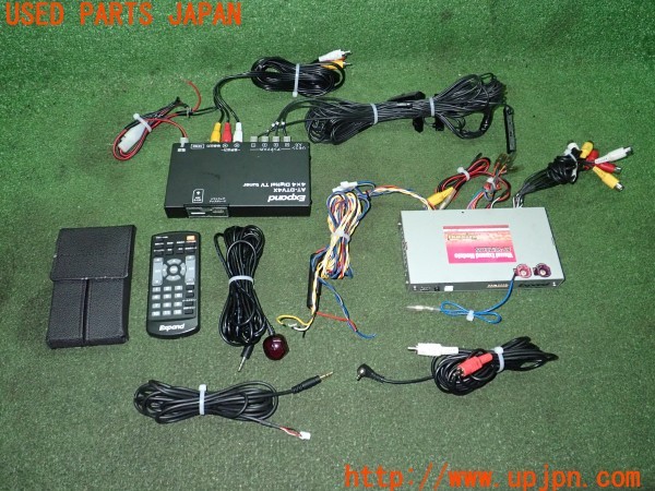 3UPJ=31940578]BMW Z4(LL20 E89)a/tack エイタック Expand AT-DTV4X 地デジチューナー 中古_m0