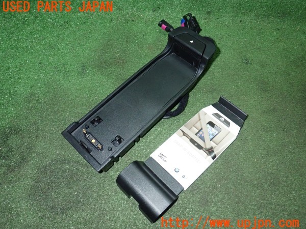 3UPJ=31940579]BMW Z4(LL20 E89)純正 スナップインアダプター 中古_m0
