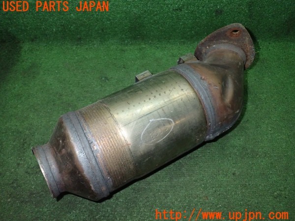 3UPJ=31950159]レクサス HS250h(ANF10)純正 触媒 マニバーター マテリアル 約2.2Kg 切断加工品 ジャンク_m0
