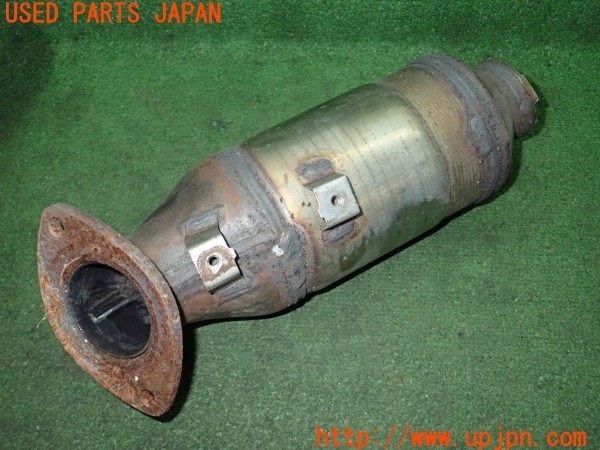 3UPJ=31950159]レクサス HS250h(ANF10)純正 触媒 マニバーター マテリアル 約2.2Kg 切断加工品 ジャンク_m1