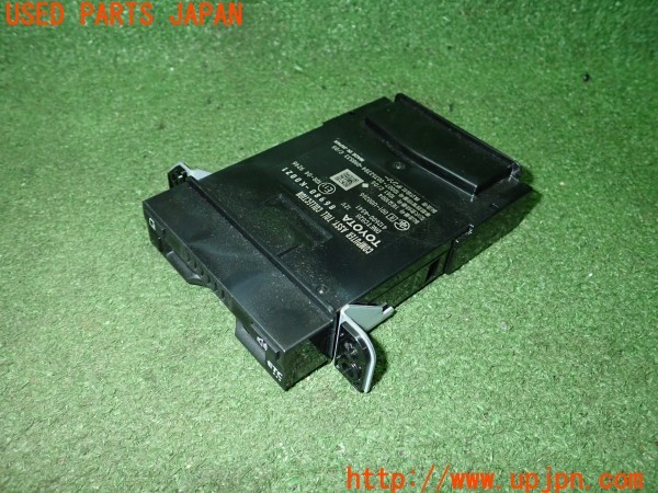 3UPJ=31980503]アクア(MXPK16)純正ビルトイン 86980-K0021 ETC車載器 中古_m0