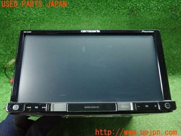 3UPJ=32090565]ジープ グランドチェロキー(WK36A)carrozzeria カロッツェリア AVIC-RZ801-D メモリーナビ 2017年度版 中古_m1