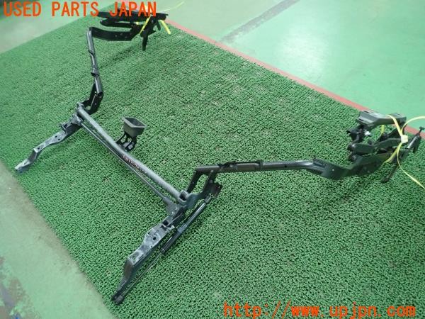 3UPJ=32100037]ベンツ SL350(230467 R230)純正 トランクヒンジ 中古_m1