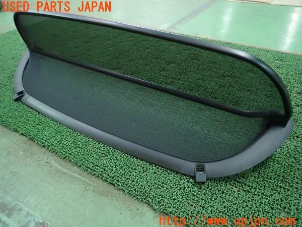 3UPJ=32100602]ベンツ SL350(230467 R230)純正 ウインドディフレクター 中古_m1