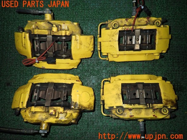 3UPJ=32170301]マセラティ グラントゥーリズモ(MGT)純正 brembo ブレンボ キャリパー 1台分 中古_m2