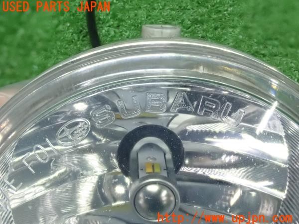 3UPJ=32190558]86(BRZ)(ZN6 D型)純正 SUBARU 84501FJ000 右フォグランプ 2カラーLEDバルブ付 中古_m2