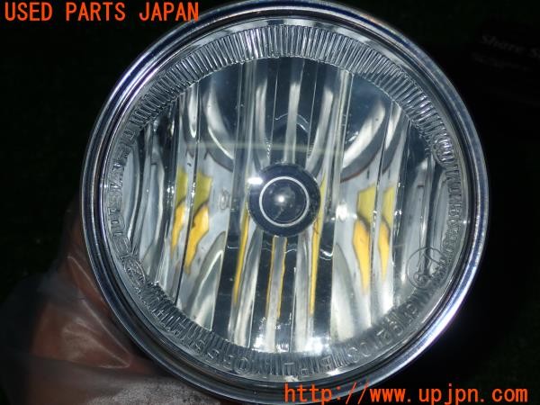 3UPJ=32190558]86(BRZ)(ZN6 D型)純正 SUBARU 84501FJ000 右フォグランプ 2カラーLEDバルブ付 中古_m3