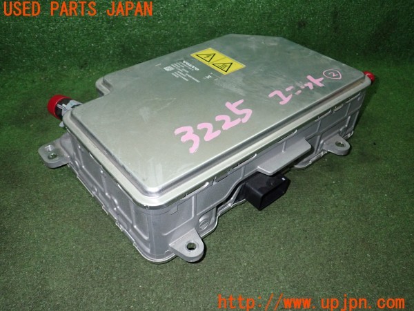 3UPJ=32250581]ボルボ C40 リチャージ(XE400RXCE)純正 32383807 バッテリー チャージャー コンバーター インバーター ユニット  中古_m1